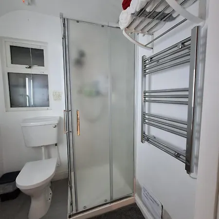 Mariners Rest One Bedroom In Innishannon Village * Cork