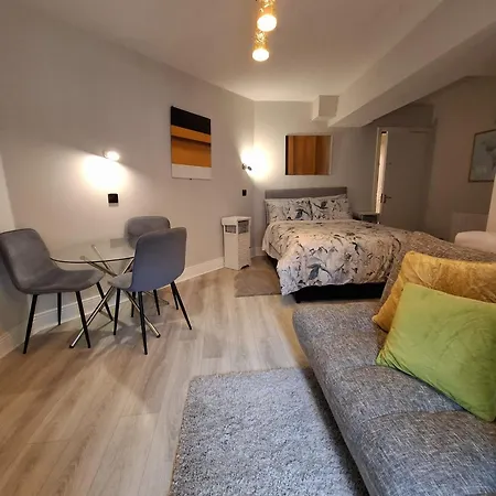 Mariners Rest One Bedroom In Innishannon Village Lejlighed *